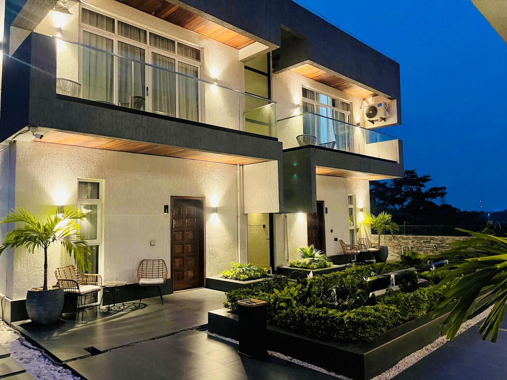 H&H Hotel 킨샤사 외부 사진